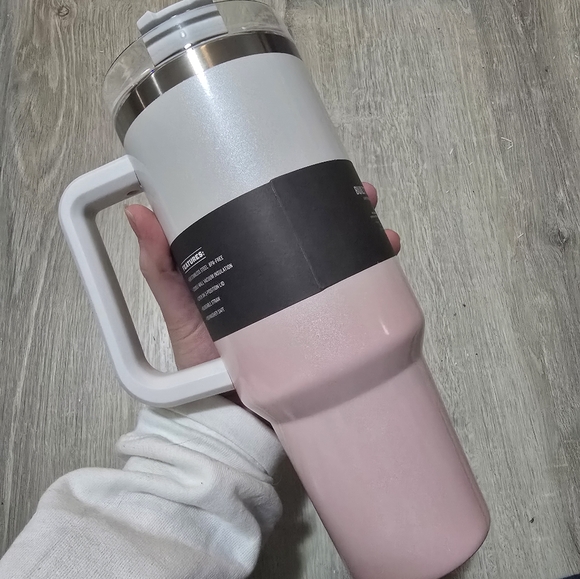 Stanley OG Parfait Ombre Pearlescent 40oz Tumbler - Picture 5 of 5